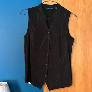 Sleeveless Black Blouse
